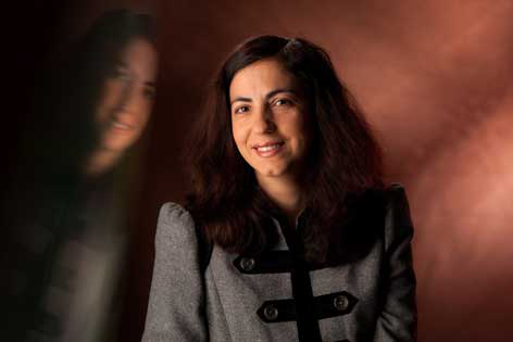 Neuro-oncologist Dr. Daniela Bota